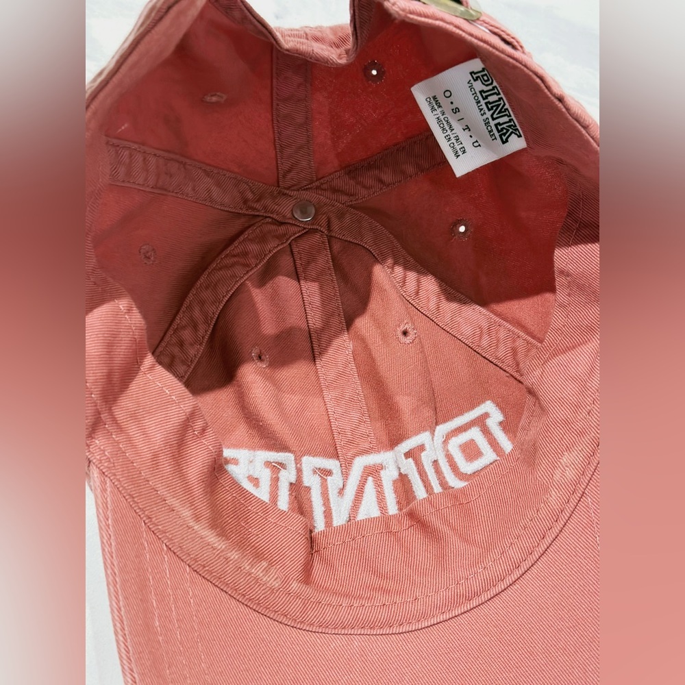Pink hat - Picture 2 of 2